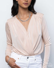 Load image into Gallery viewer, Complete Look
